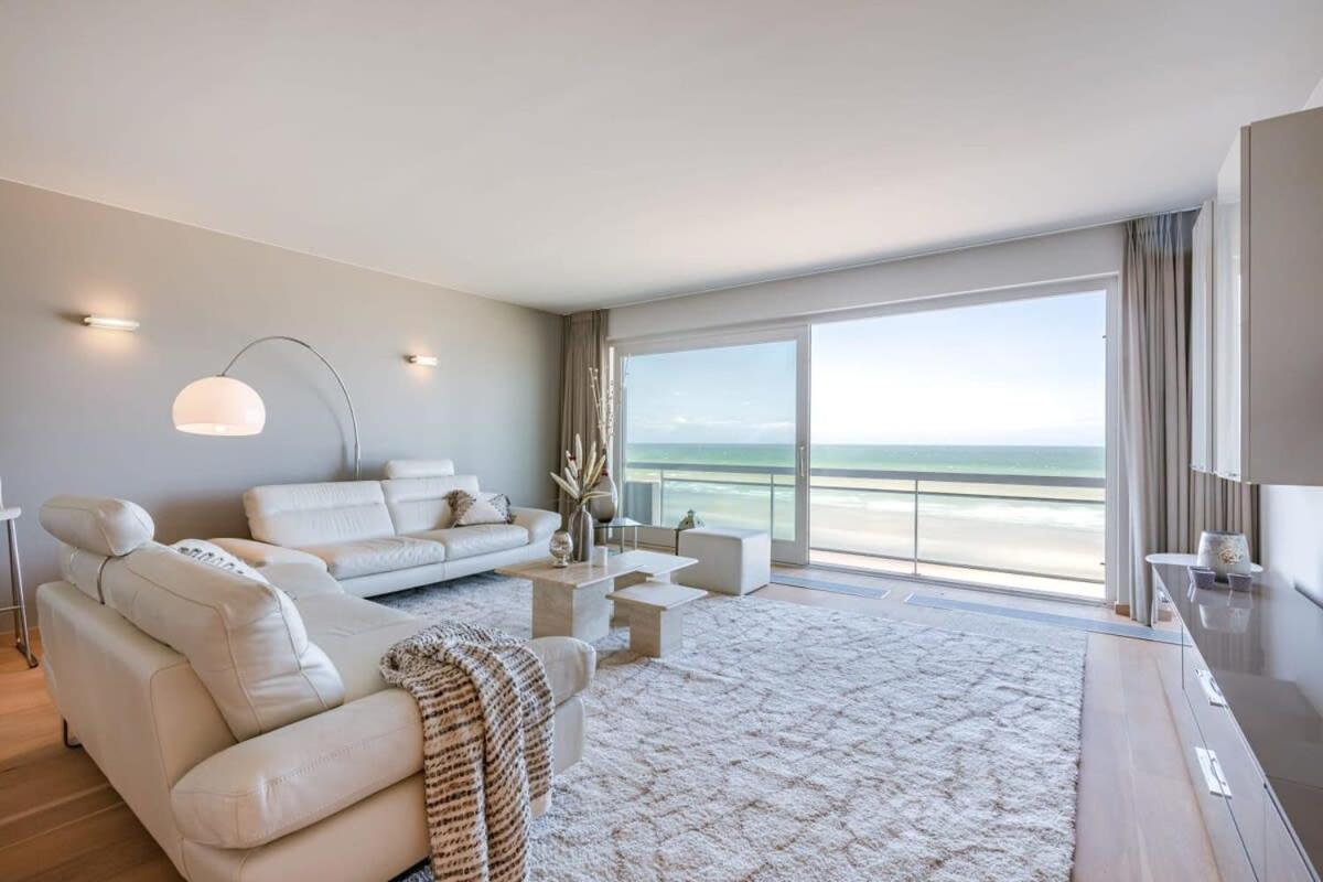 Huswell - Apartment With Stunning Sea View In Middelkerke Exterior photo