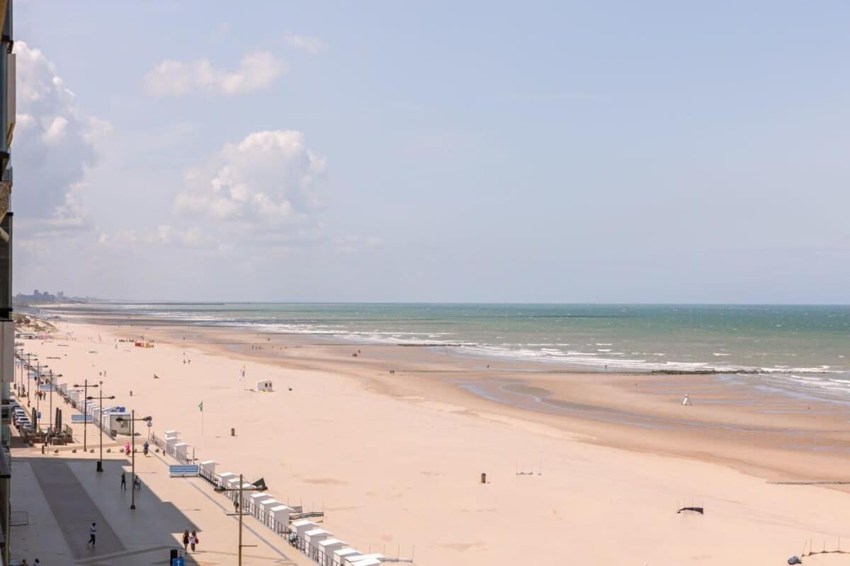 Huswell - Apartment With Stunning Sea View In Middelkerke Exterior photo